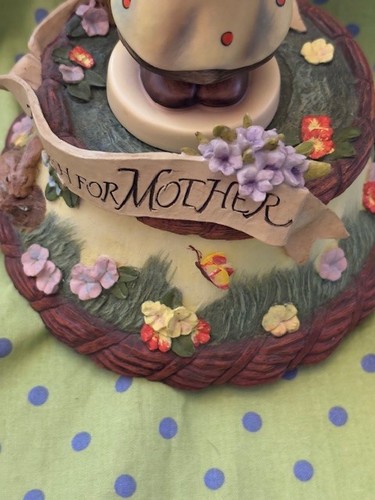 Hummel “A Wish For Mother” Music Box And 257 2/0 For Mother 2 Pc Set - Picture 14 of 14