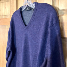 Calvin Klein Men's XL 100 Extra Fine Merino Wool V-Neck Sweater Purple Pullover