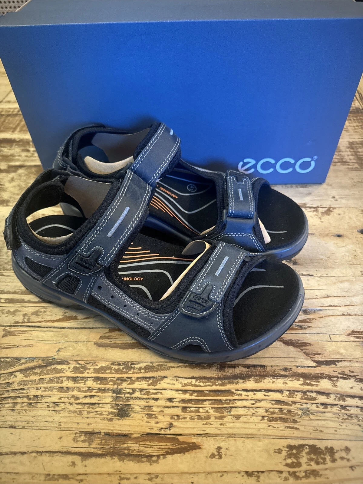 ECCO NUOVO ECC Uomo Taglia US 7 7.5 M EU 41 Yucatán Sandalo Offroad 069564 02038 Marine