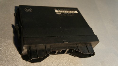 Mercedes Benz CLK W209 Control Modul Steuergerät A2098200326