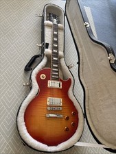 NEAR MINT 2013 Gibson Les Paul Standard Premium Plus Top Electric Guitar