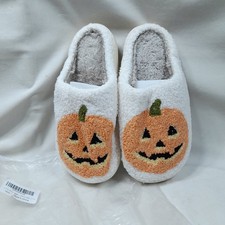 2 pairs Halloween Jack O Lantern Pumpkin Slippers Cushy Ladies US 7 Grip Sole
