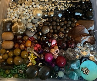 Job Lot Mixed Beads Over 500g New & Reclaimed . Jewellery Making .VGC
