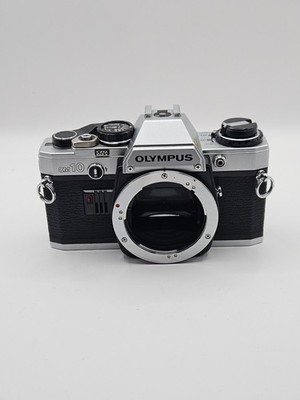 Olympus OM10 analoge Spiegelreflexkamera 35 mm Gehäuse   fast neuwertiger Zustand