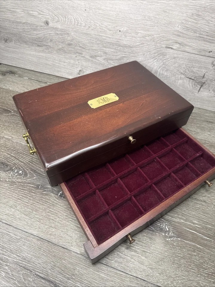 "Joyero de madera Eureka de colección Reed & Barton con forro de terciopelo borgoña 14x9x4,5""" Foto 4 de 4