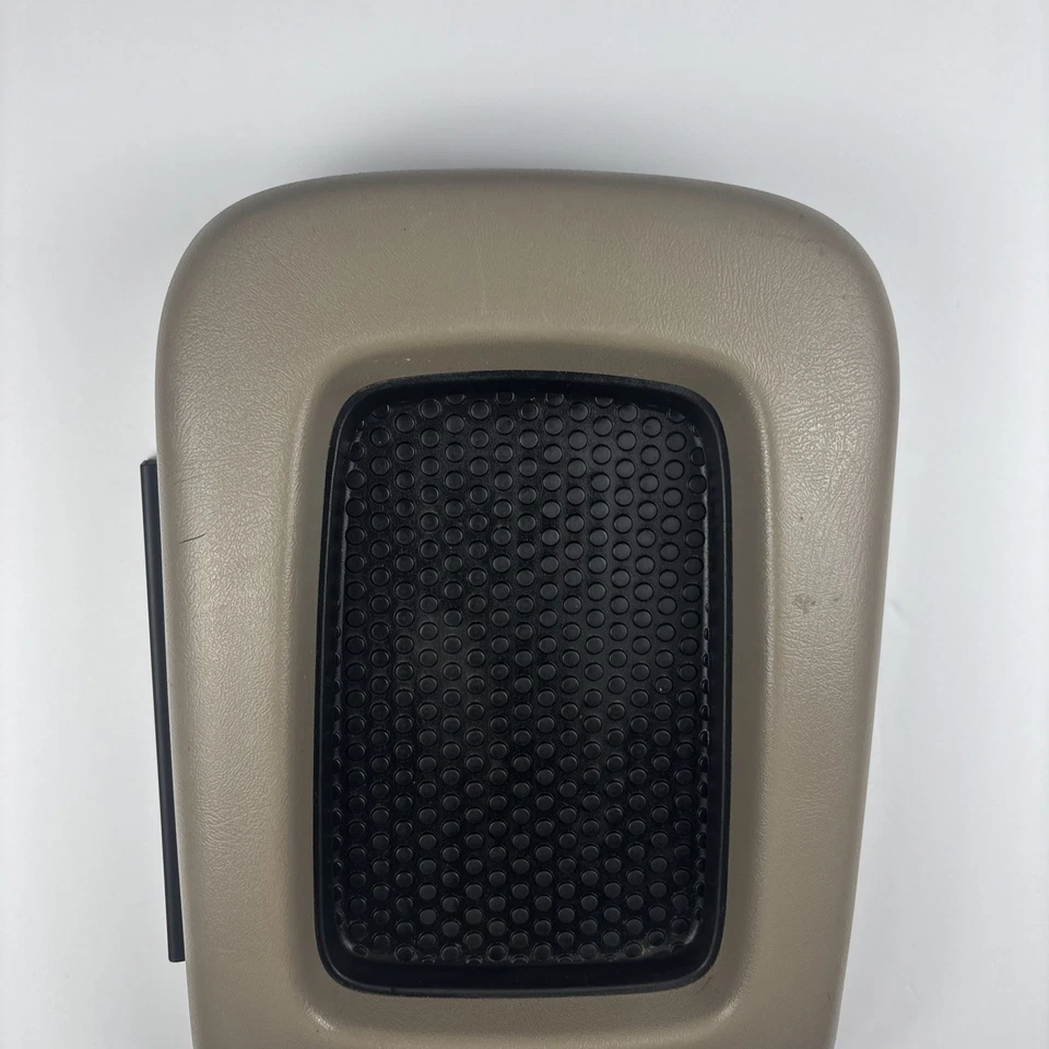 2003–2006 Chevy Silverado Tahoe GMC Sierra Yukon Center Console Armrest Lid OEM  - Image 3 of 4