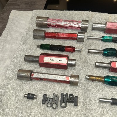 Engineering Thread Plug Gauges Go /No Go hole sizing mechanical industrial 