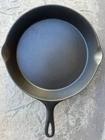 Wagner Sidney Arc Logo No.10 Cast  Iron Skillet with Heat Ring 1915-1920
