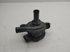 Toyota C-HR I 2017 Pompe à eau de liquide de refroidissement 73kW AMD114841