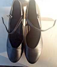 So Danca Black size M7L/CH 50 character shoes w/ buckle strap and 1 1/2" heel