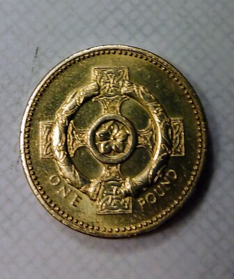 106 - 1996 Elizabeth II One Pound Coin w/ Upside Down 