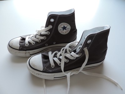gray high top converse