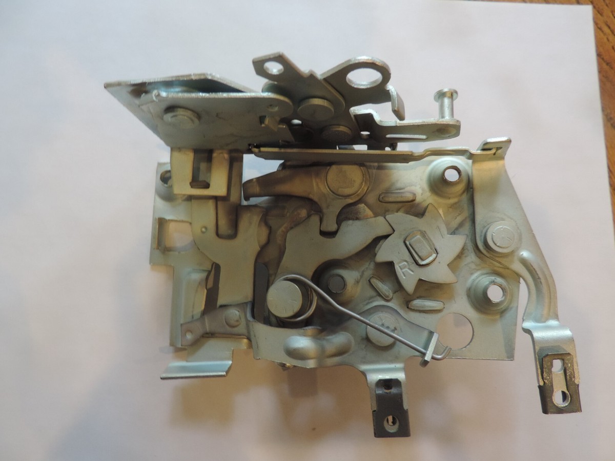 60-62 C1 Corvette LH Door Lock Latch Assembly -- ORIGINAL GM