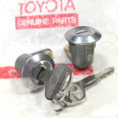 Cylinder Key Door Lock Toyopet Toyota Corona RT40 Genuine NOS
