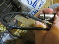 Livewire Advantage Instrument Cable 10 ft. Bl...