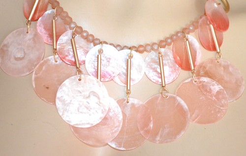 Collana donna rosa cipria oro dorata girocollo lungo cristalli ciondoli US92 - Foto 3 di 5