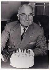 HARRY S. TRUMAN President original Pach Brothers photograph with birthday cake