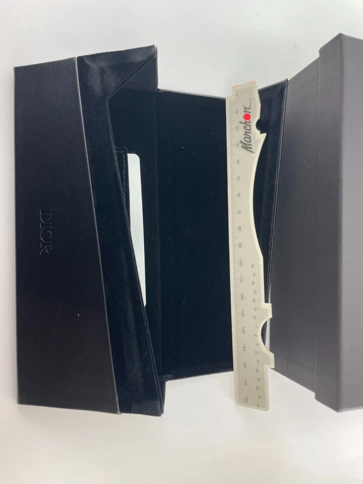 Gafas de sol de lujo Dior estuche rígido con caja. Paños. Negro. 100% Nuevo Auténtico Foto 4 de 4