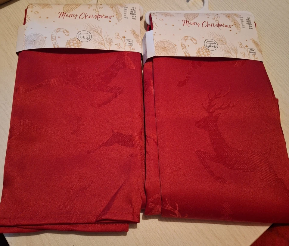 Weihnachts-Tischdecke, Weihnachten, Rentier, rot, 150×210, Polyester, 2 Stück