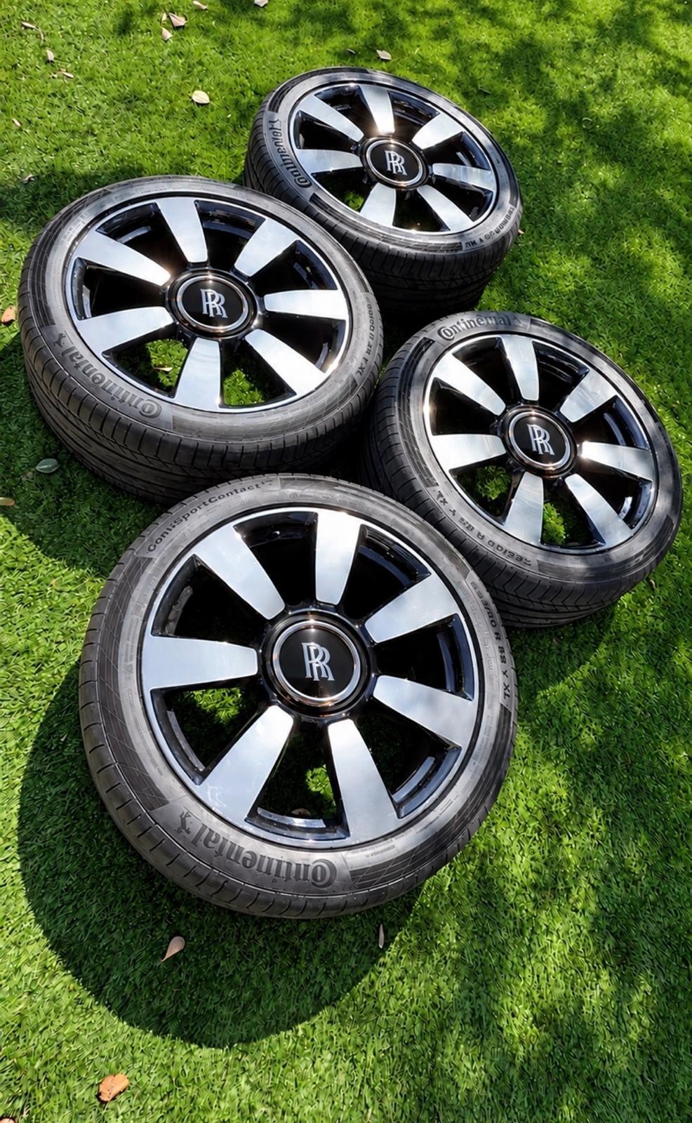 Rolls-Royce Cullinan 2023 Front Wheels Set