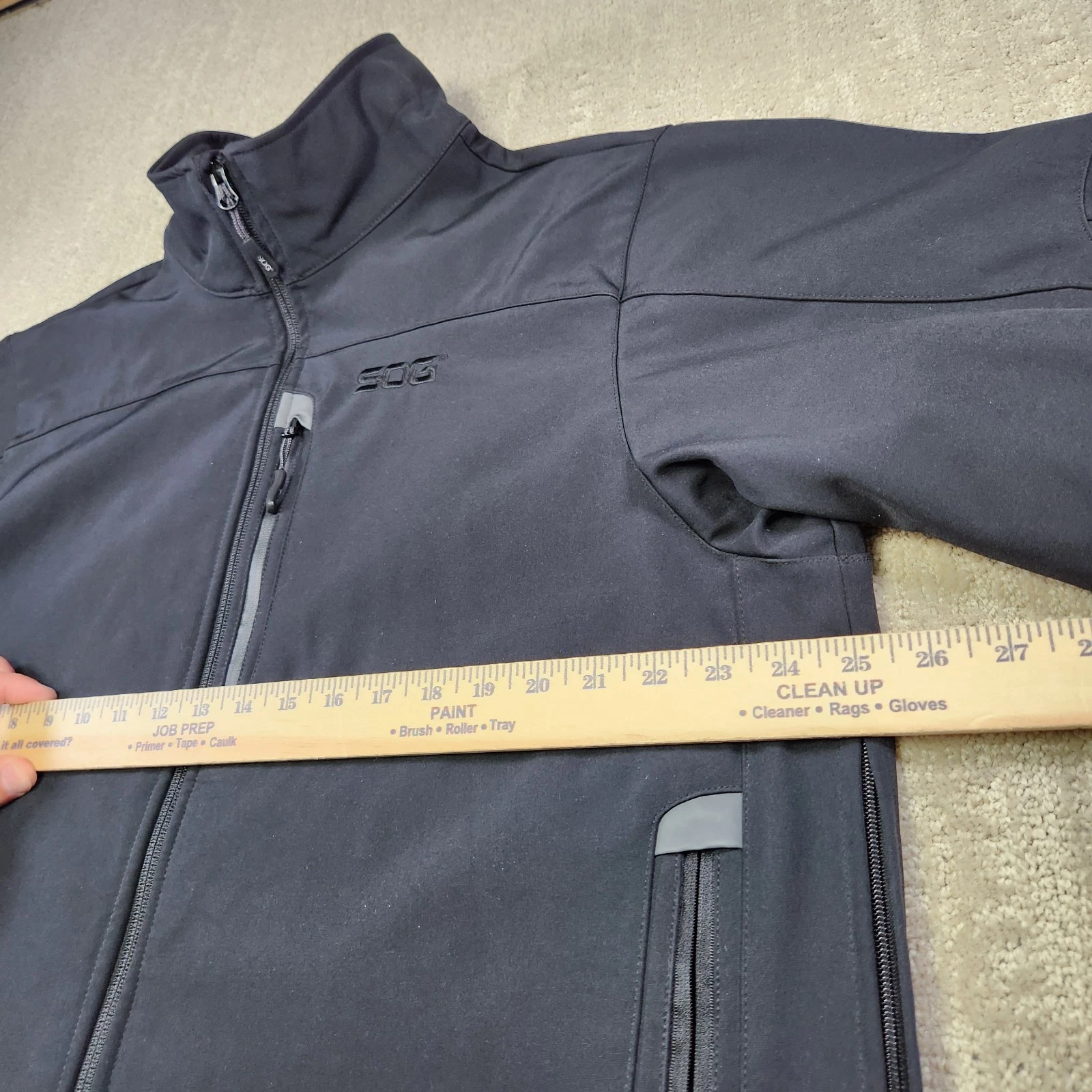 SOG Tactical Softshell Jacket Men XL Quick Draw CCW EDC Black Water Resistant - product detail image 5