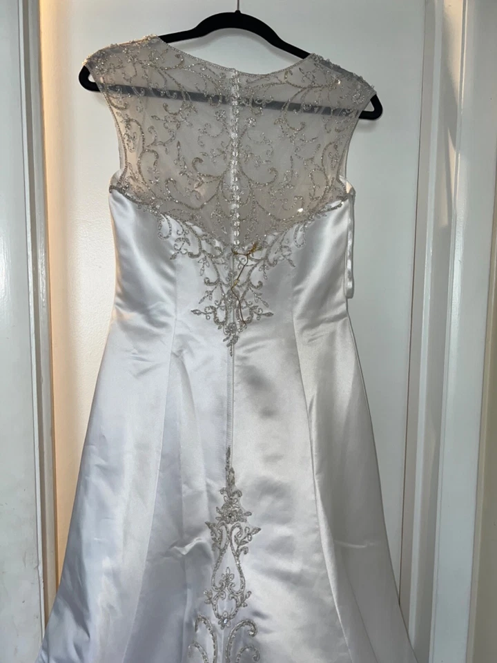 全新 12 码婚纱带配件  — 第 4/4 张图片