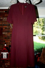 Ann Taylor Size 0 Flutter Sleeve Burgundy Dress-Pre-Owned-Never Worn 