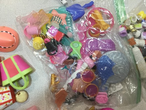 LOL dolls lot of 30 3 inch with storage display carry shelf case LOT - Picture 10 of 13