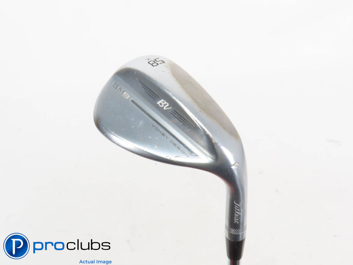 Fourteen MT-28 56° Sand Wedge Regular Flex Graphite Shaft Limited Grip Fourteen MT-28 56° Sand Wedge Regular Flex Graphite Shaft Limited Grip