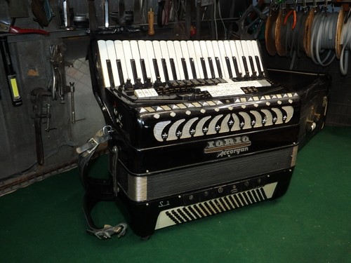 RARE IORIO Accorgan S-3 Accordion 3 and 5 reeds Accordian - Picture 2 of 12