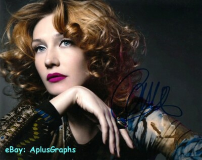 CARICE VAN HOUTEN.. Alluring Actress - SIGNED