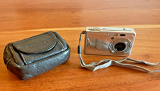 PENTAX Optio S7 Silver Digital Camera and Case - No Battery/Untested