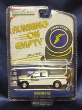 Greenlight 1/64 2016 Ford F-150 Goodyear GREENLiGHT Ford F-150 Running On Empty