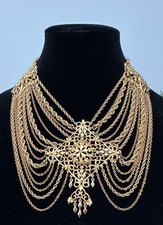 Magnificent 1969 Monet Gold-tone Festoon Chain Statement Necklace