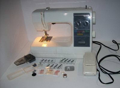 Sears Kenmore Model 385. 1782480 Zig-Zag stitch Sewing Machine