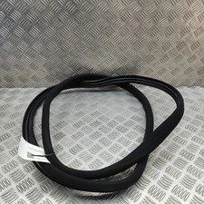 MERCEDES-BENZ C W204 Türdichtungsgummi hinten rechts A2046970151 3.0 Diesel 3259 MERCEDES-BENZ C W204 Türdichtungsgummi hinten rechts A2046970151 3.0 Diesel 3259