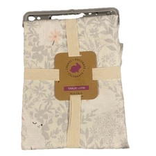 Create Decorate Celebrate Fabric Tablecloth Bunny Field 60x84 White, Gray  Rose