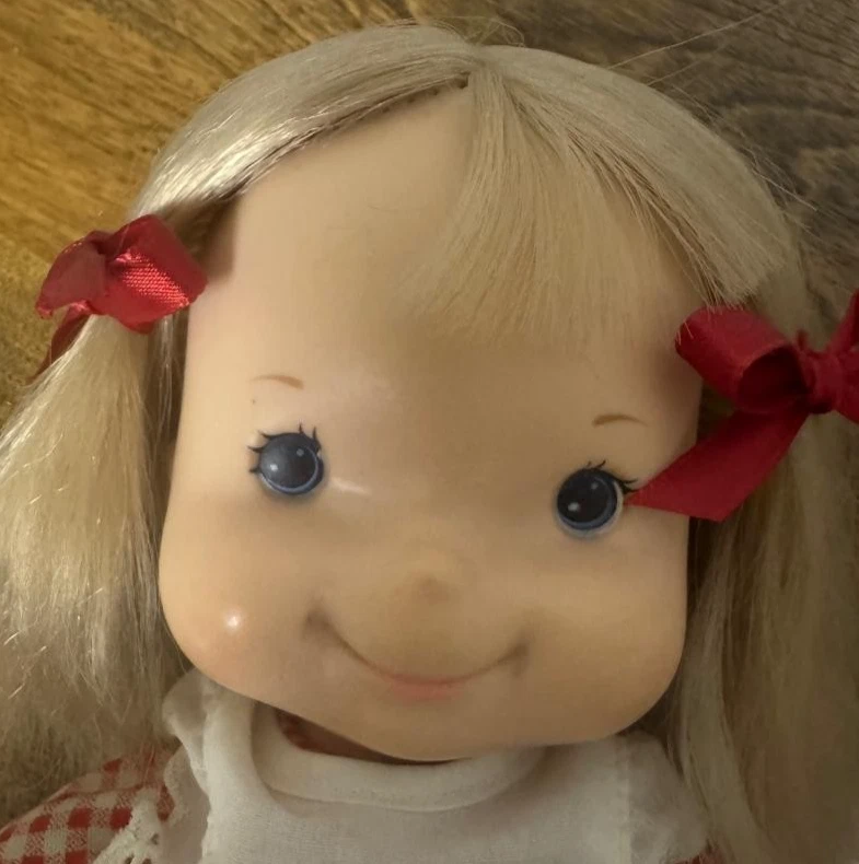 Muñecas Fisher-Price 13" 1 de 7 Soft Kids Lap sitter "Mary" 1973 Foto 2 de 4