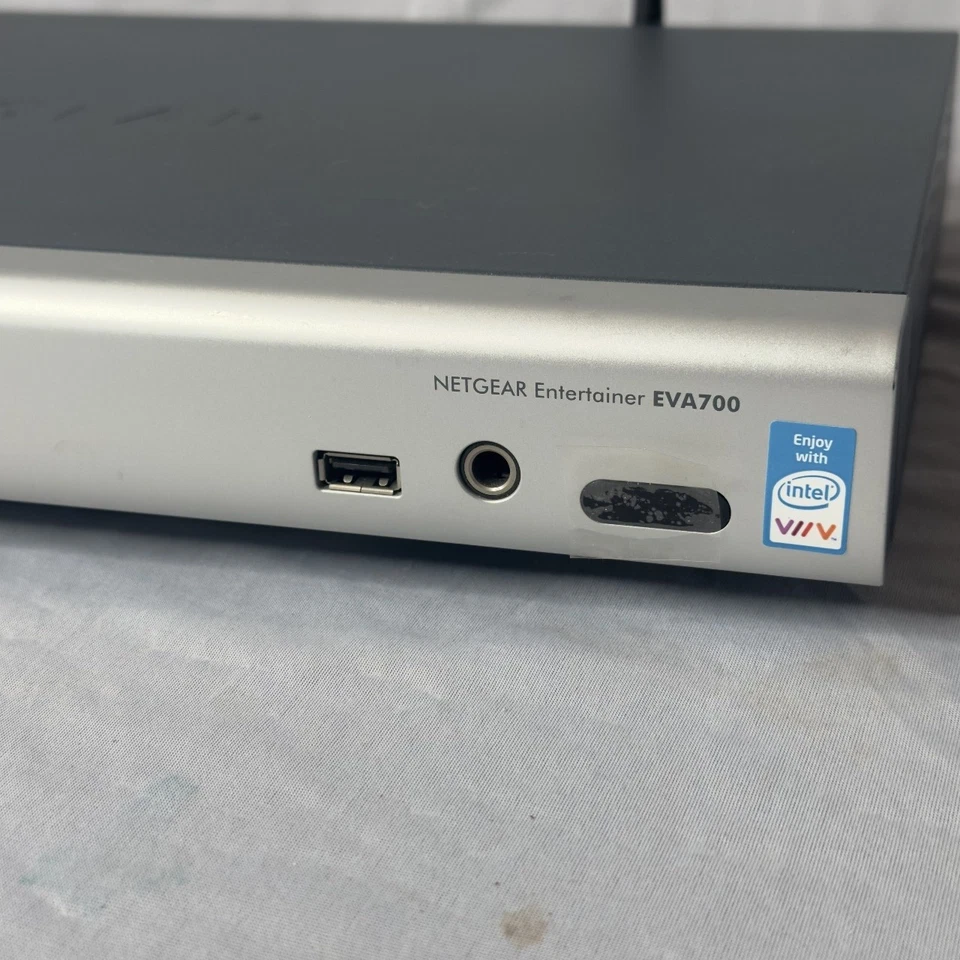 NETGEAR Entertainer EVA700 Media Streamer Wireless Network Media Player WiFi USB - Image 2 of 4