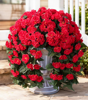 Fake Geraniums Artificial Flowers for Outdoors Spring Plants Decor, 2 PCS Red Fa
