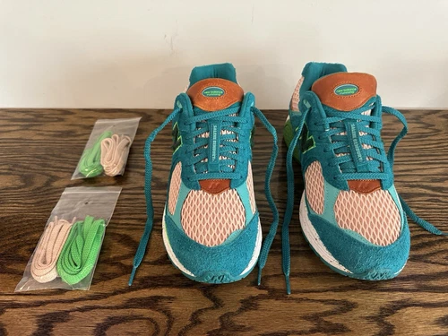 New Balance Salehe Bembury x 2002R Water Be the Guide - Size Men’s 11