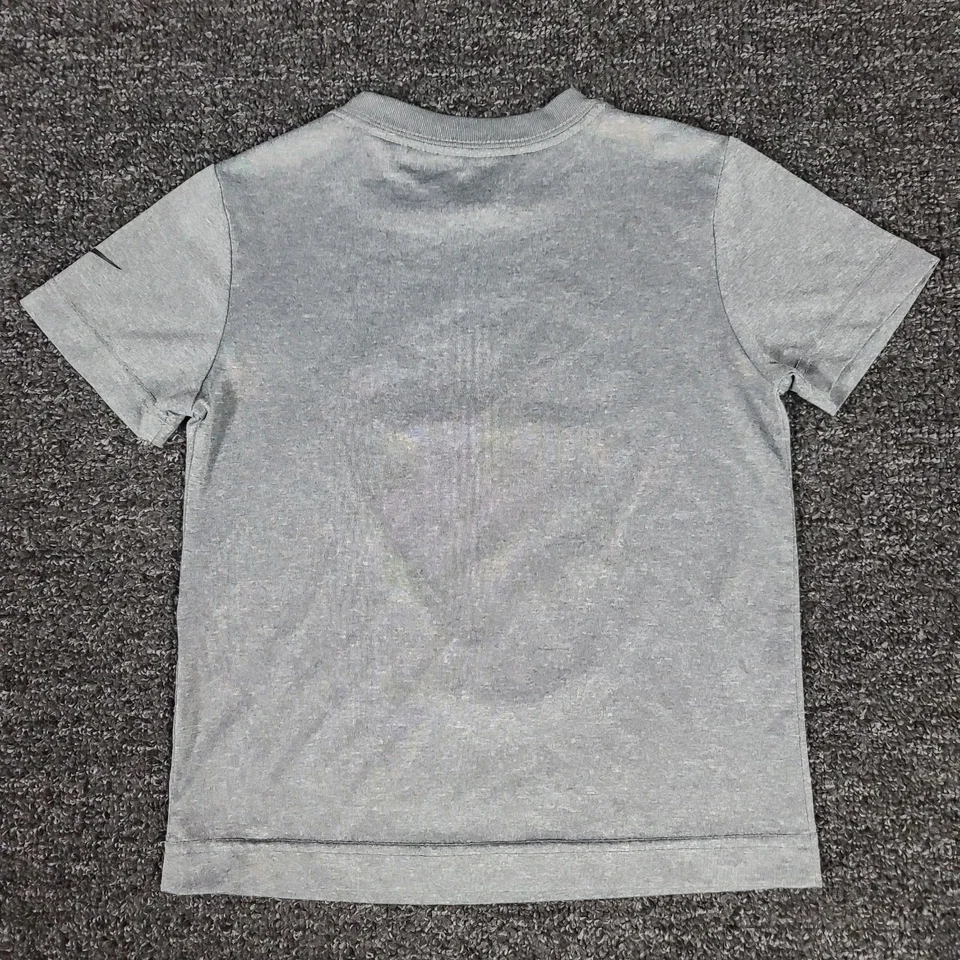 Boys Clothing Lot 4 Under Armour Hoodie & Nike Shirt Graphic Logo School Set - Image 4 of 4