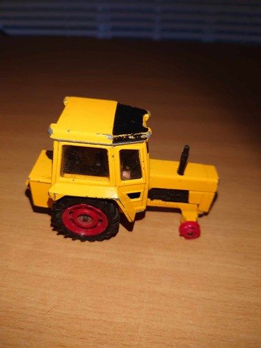 vintage corgi massey-ferguson tractor die-cast mf508 / project / spares - Picture 4 of 5