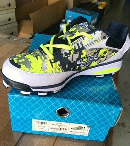 boombah molded cleats