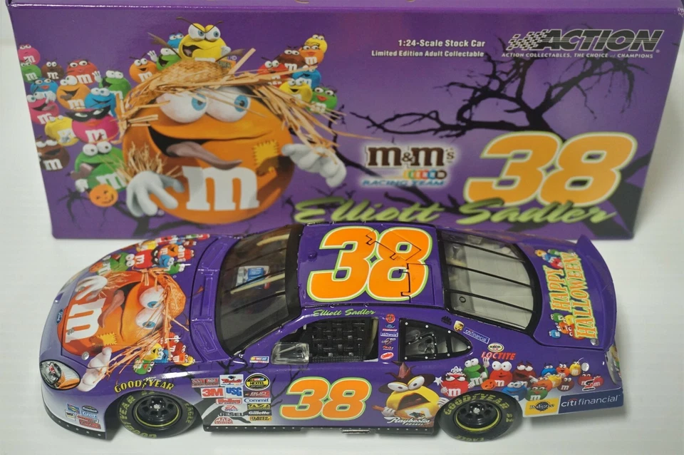 1/24 Elliott Sadler #38 M&M's Minis/Halloween 2005 Acción NASCAR Diecast Car Foto 3 de 4