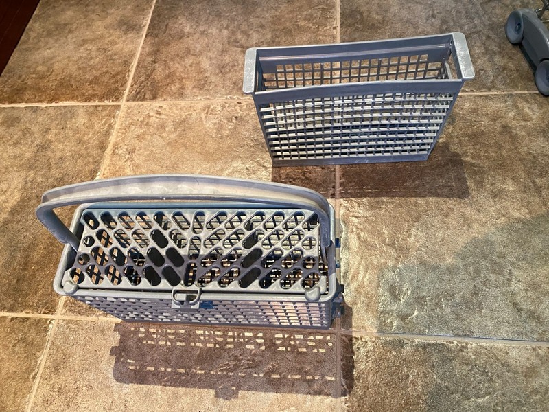 GE Dishwasher Large and Small item Baskets - WD28X10109 & WD28X10120