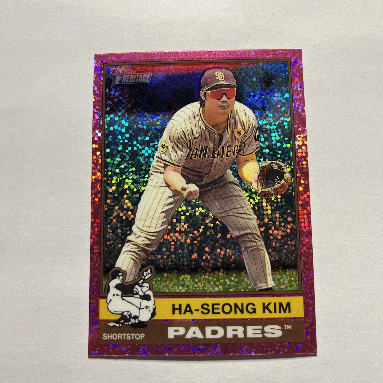 2025 Topps Heritage - Ha-Seong Kim #272 Chrome Pink Sparkle Refractor