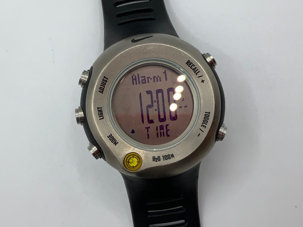 Nike Lance Armstrong Lance 4 Titanium WA0020 47MM Sports Watch | eBay