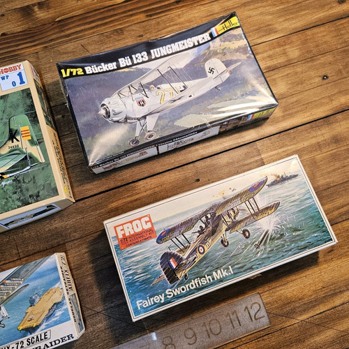 RARE Vintage WW2 WW1 Model Plane Aircraft Engine Airplane Models Kits LOT 1/72 ☆ - Picture 3 of 3