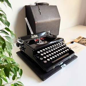 Erika 5 Typewriter | 1930s | Working | Serviced | UPS 3-Day to US/CAN